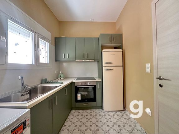 Studio / γκαρσονιέρα 40 τ.μ. για ενοικίαση, Αθήνα - Νότια Προάστια, Γλυφάδα