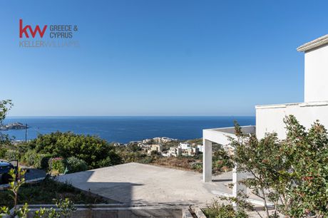 Apartment complex 336,7sqm for sale-Gazi