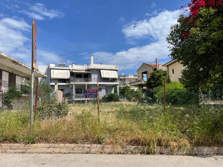 Land plot 500sqm for sale-Aigio » Center