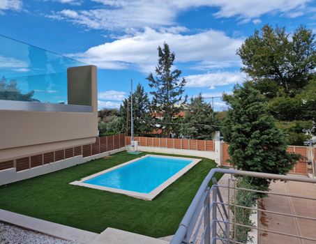 Detached home 350sqm for rent-Anavissos » Mavro Lithari