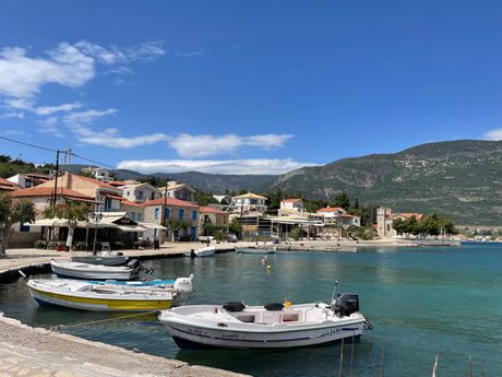 Land plot 10.500sqm for sale-Tolofona » Trizonia