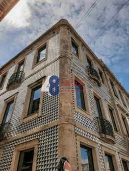Επιχειρηματικό κτίριο 130 τ.μ. για πώληση