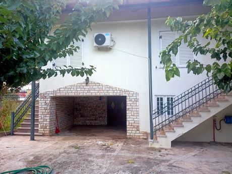 Detached home 220 sqm for sale