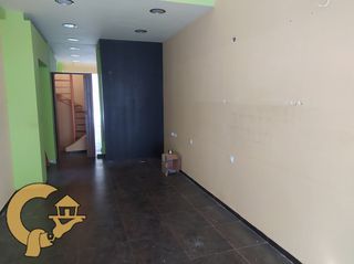 Store 80 sqm for rent