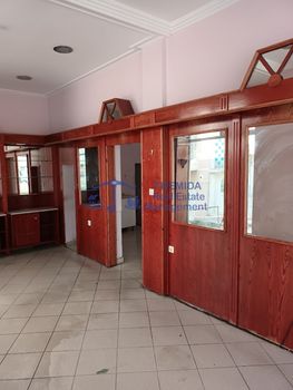 Store 50sqm for sale-Sikies » Center