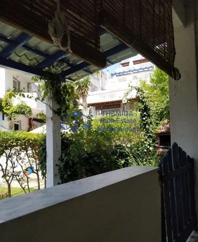 Apartment complex 200sqm for sale-Pallini » Loutra
