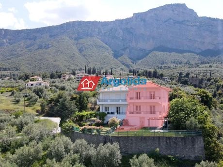 Μεζονέτα 130τ.μ. για πώληση-Ευρωστίνη » Ροζενά
