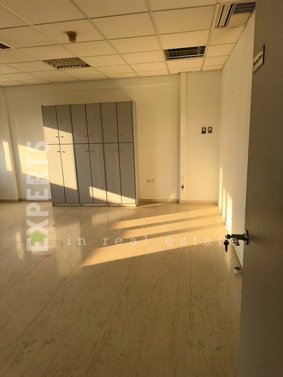Αίθουσα 230 τ.μ. πρός ενοικίαση, Αθήνα - Νότια Προάστια, Καλλιθέα