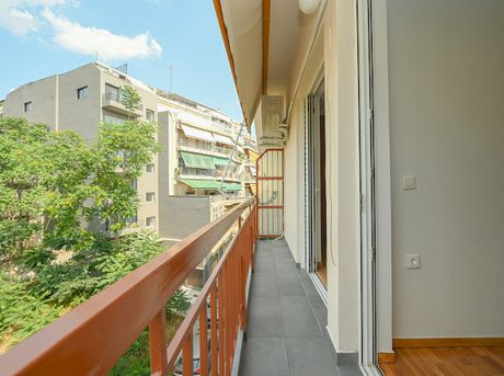 Διαμέρισμα 56τ.μ. για πώληση-Νέος κόσμος » Κυνοσάργους