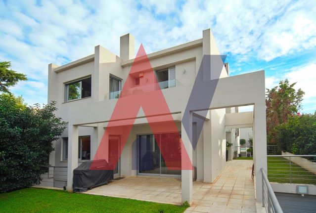 Villa 450 sqm for sale, Athens - South, Vari - Varkiza