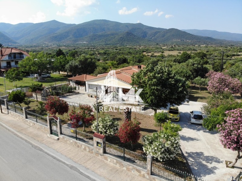 Μονοκατοικία 130 τ.μ. προς πώληση, Νέα Βρασνά