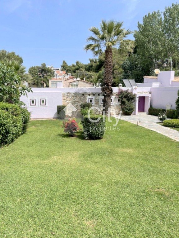 Μονοκατοικία 400 τ.μ. πρός ενοικίαση, Αθήνα - Βόρεια Προάστια, Κηφισιά
