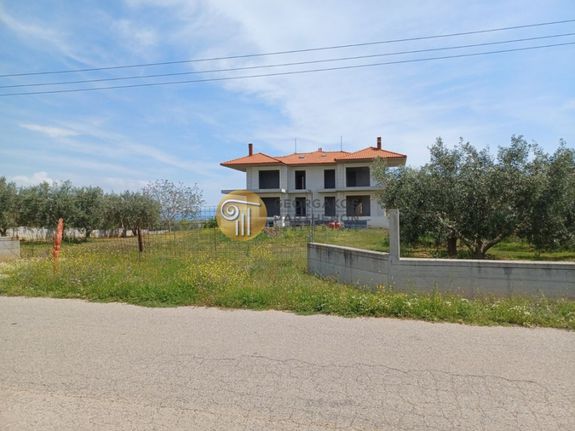 Maisonette 406 sqm for sale, Chalkidiki, Moudania