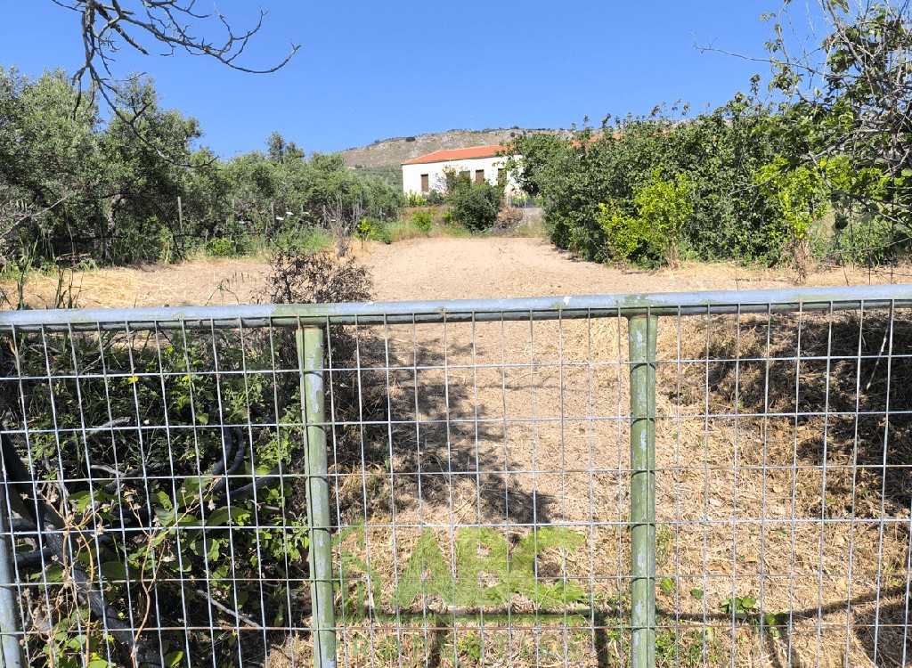 Οικόπεδο 491 τ.μ. πρός πώληση, Ν. Ηρακλείου, Τετραχώρι