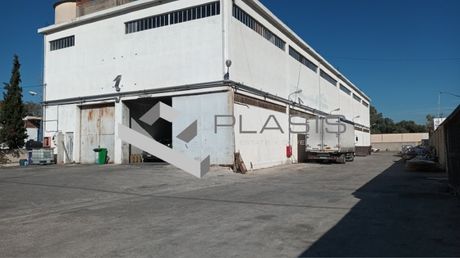 Επιχειρηματικό κτίριο 3.000τ.μ. για πώληση-Μεταμόρφωση