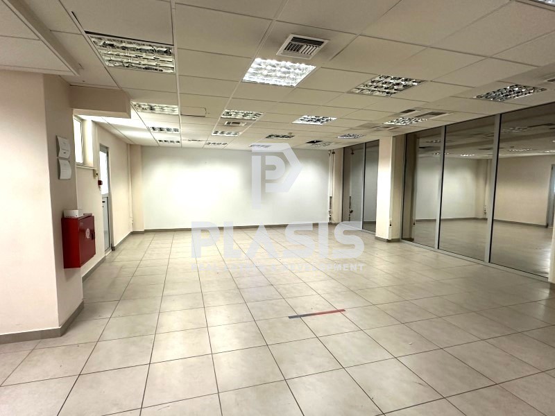 Κατάστημα 340 τ.μ. προς ενοικίαση, Ανθέων
