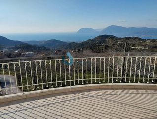 Μεζονέτα 249 τ.μ. για πώληση