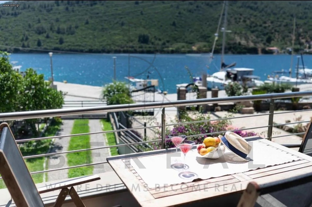 Βίλλα 160 τ.μ. πρός πώληση, Χαλκιδική, Τορώνη