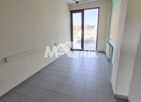 Office 39sqm for rent-Pefka » Center