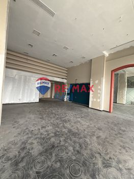 Store 158 sqm for sale