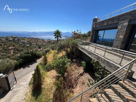 Villa 711sqm for sale-Agios Nikolaos