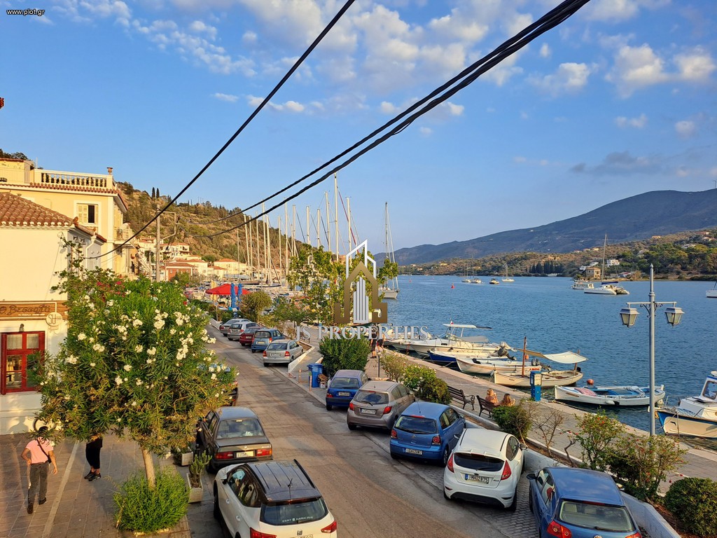 Μονοκατοικία 220 τ.μ. προς πώληση, Κέντρο Πόρου