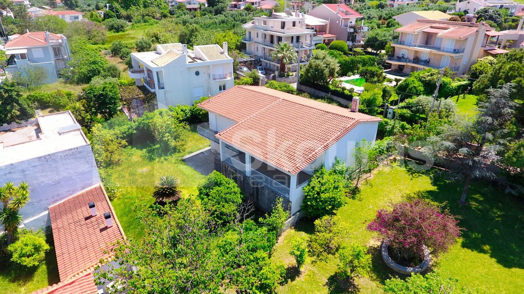 Μονοκατοικία 190 τ.μ. προς πώληση, Άγιος Βασίλειος Ρίου