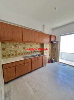Apartment 90sqm for rent-Drapetsona
