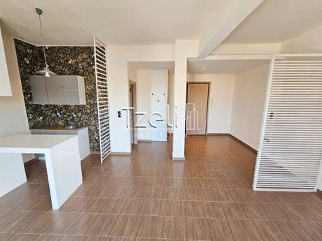 Studio 40sqm for sale-Patra » Agia Sofia