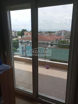 Office 65sqm for rent-Serres » Center