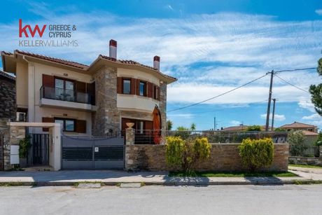 Μονοκατοικία 222τ.μ. για πώληση-Αγριά