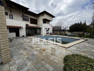 Μονοκατοικία 550 τ.μ. για πώληση