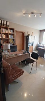 Office 60sqm for sale-Center
