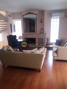 Maisonette 215sqm for sale-Kifisia » Center