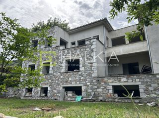 Μεζονέτα 316 τ.μ. για πώληση