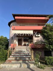 Detached home 305 sqm for sale