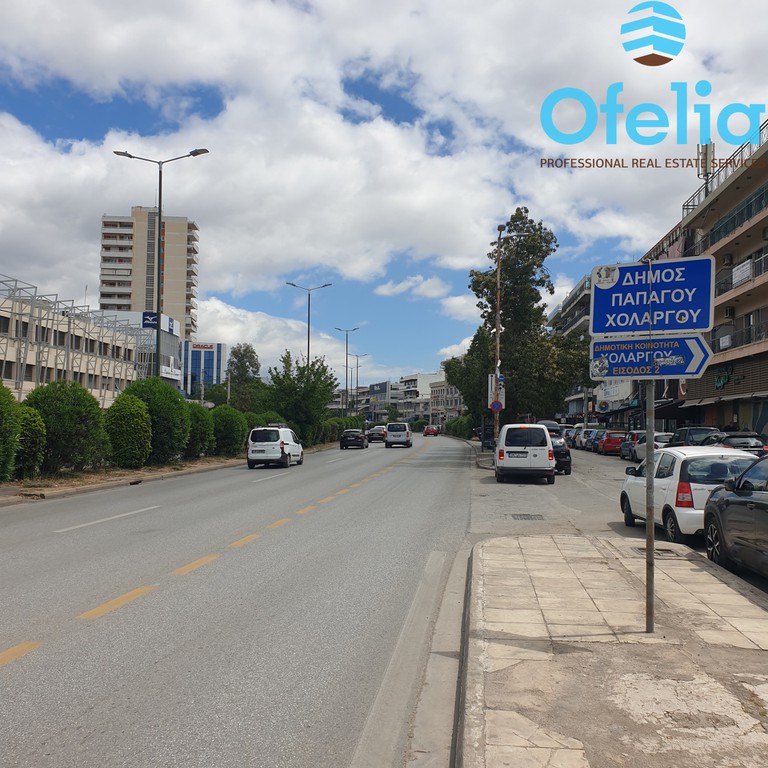 Κατάστημα 216 τ.μ. πρός πώληση, Αθήνα - Βόρεια Προάστια, Χολαργός