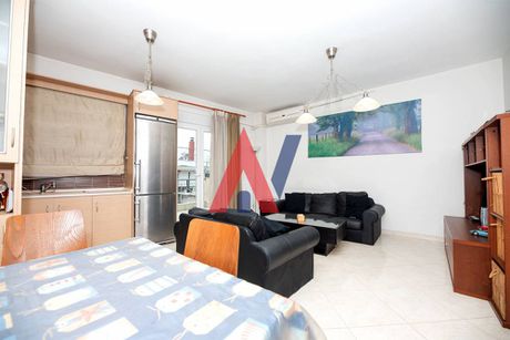 Studio / γκαρσονιέρα 67τ.μ. για πώληση-Συκιές » Δροσιά