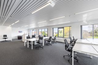 Office 70 sqm for rent