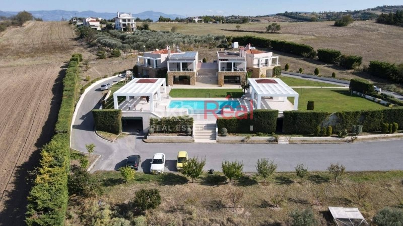 Βίλλα 830 τ.μ. πρός πώληση, Θεσσαλονίκη - Περιφ/Κοί Δήμοι, Θέρμη