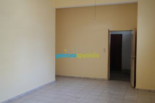 Αποθήκη 32 τ.μ. για πώληση, Αργολίδα, Άργος-thumb-3