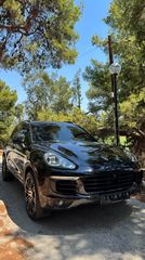 Porsche Cayenne 2016-thumb-11