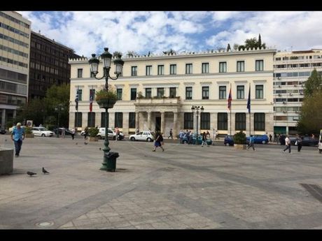 Store 80sqm for rent-Kentro » Omonoia