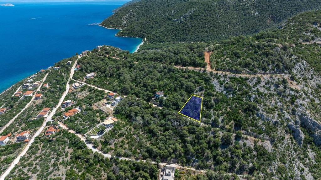 Αγροτεμάχια 1.138 τ.μ. προς πώληση, Πευκάλι