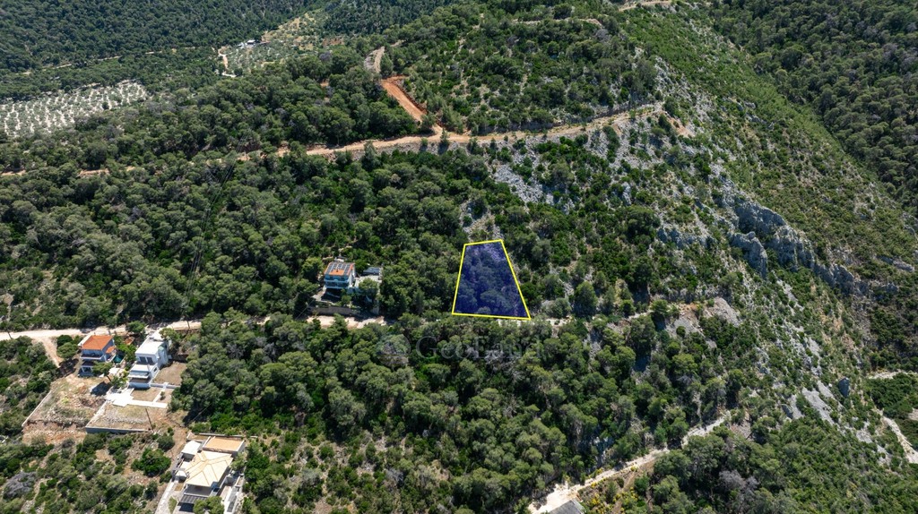 Αγροτεμάχια 1.138 τ.μ. προς πώληση, Πευκάλι