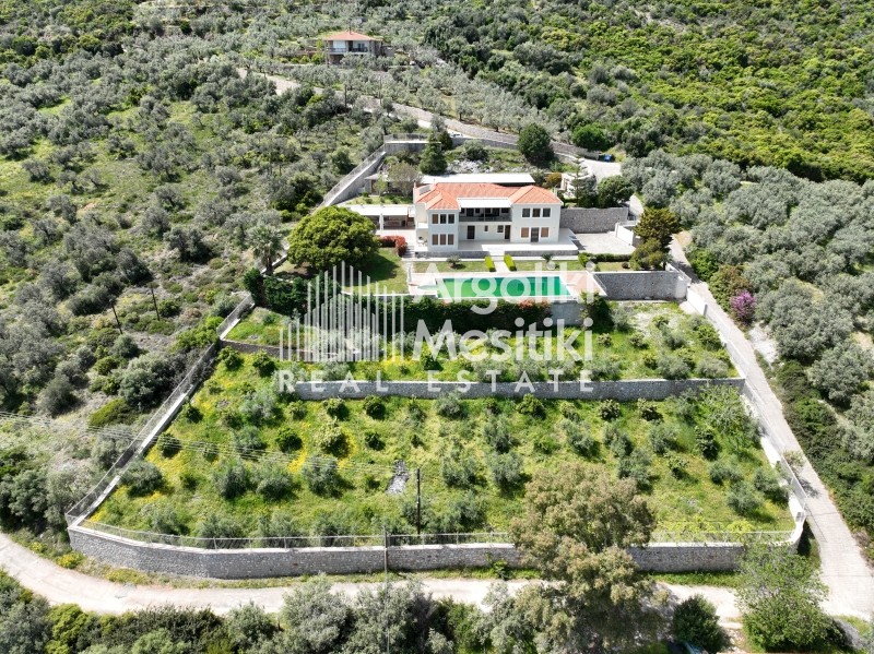 Βίλλα 640 τ.μ. πρός πώληση, Αργολίδα, Επίδαυρος