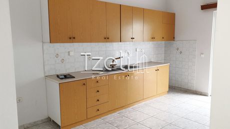 Building 250sqm for sale-Patra » Psarofai