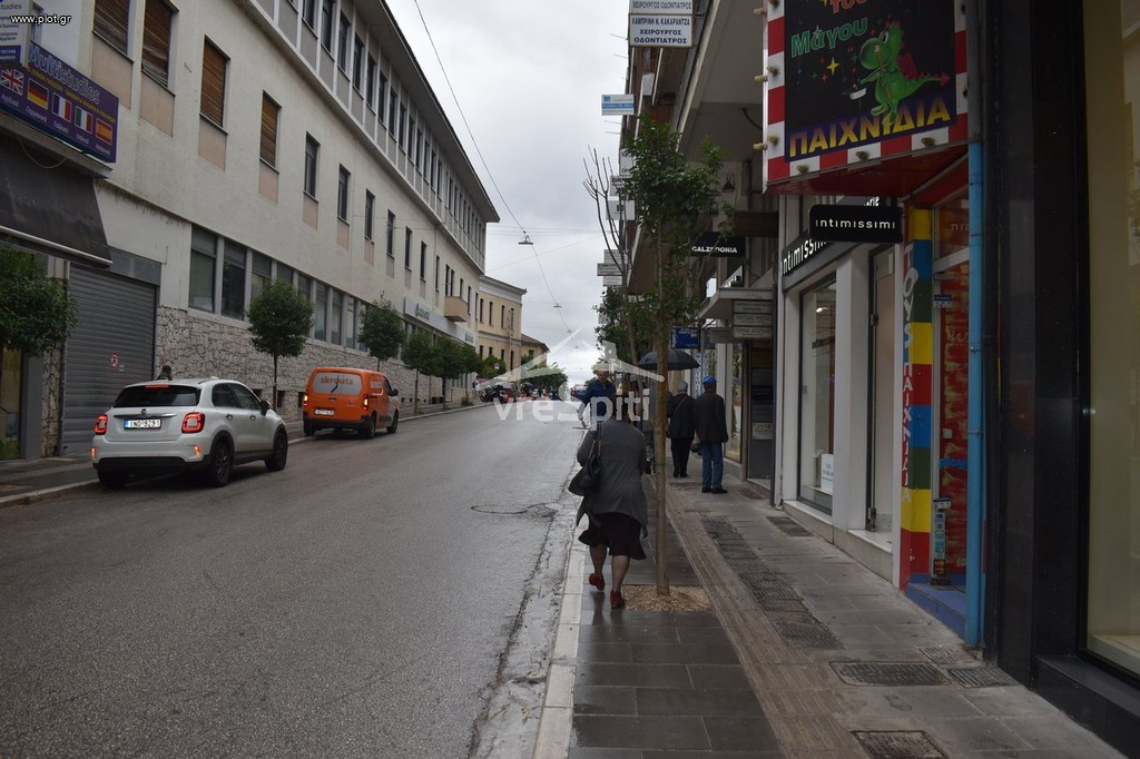 Κατάστημα 145 τ.μ. πρός ενοικίαση, Ν. Ιωαννίνων, Ιωάννινα