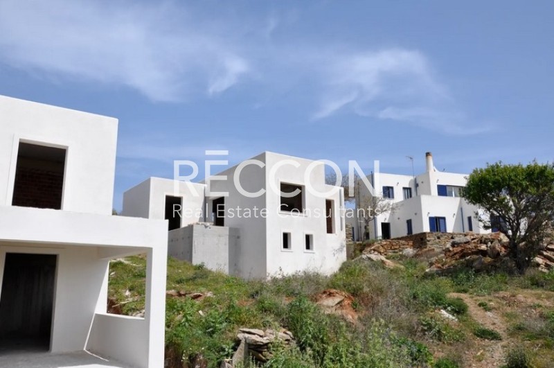 Συγκρότημα διαμερισμάτων 402 τ.μ. προς πώληση, Ιουλίδα