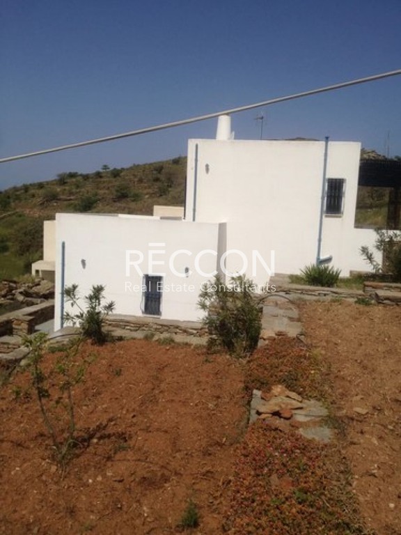 Συγκρότημα διαμερισμάτων 402 τ.μ. προς πώληση, Ιουλίδα